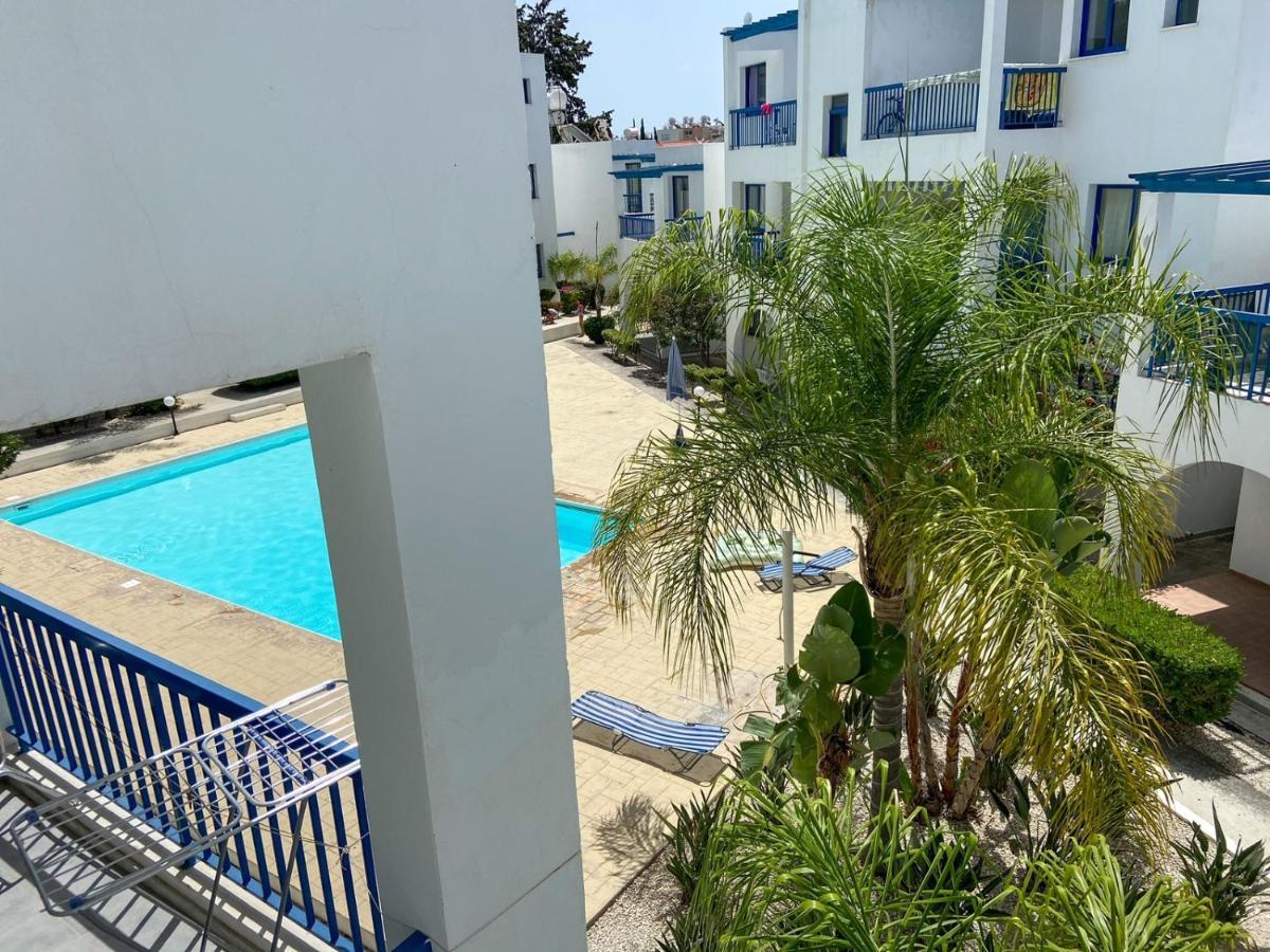 Beautiful 2Bedroom With The Pool Paphos Exterior photo